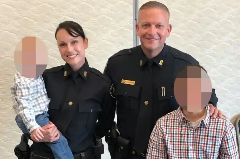 Pareja de policías encarceló a su hijo de 3 años por no saber ir al baño