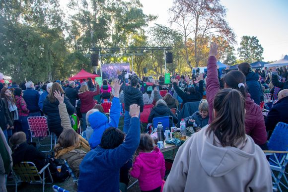 Habrá colectivos gratis para la Fiesta de la Torta Frita con Miel