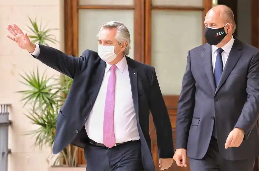 Alberto Fernández y las elecciones en Newells: «Rafael Bielsa me está volviendo loco»