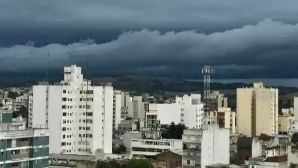 Una vez más, suspenden las clases en Tandil para este martes a la mañana