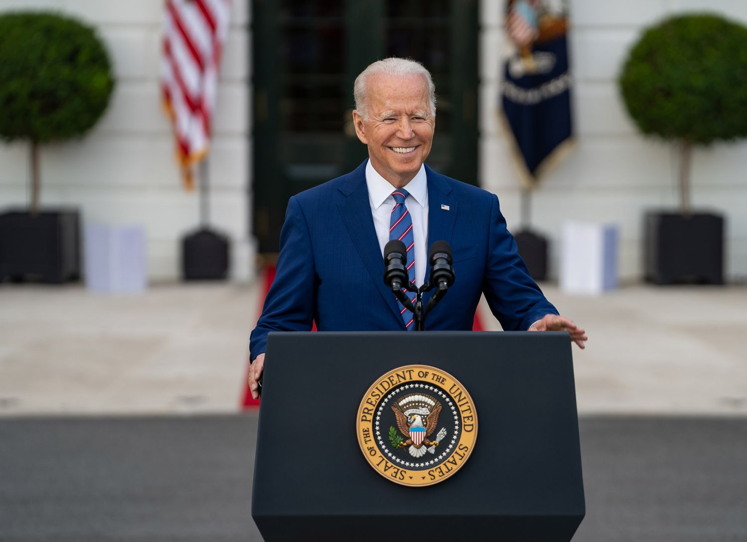 Biden prevé una recuperación económica que será “duradera”