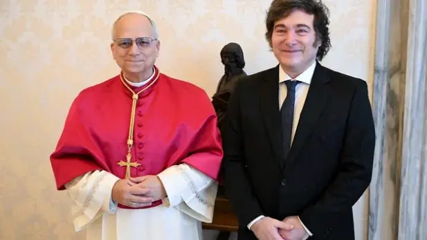 El presidente Javier Milei junto al papa León XIV.
Foto: Agencia NA/ Presidencia