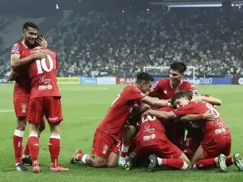 Triunfazo del Globo en Brasil 2 a 1 .