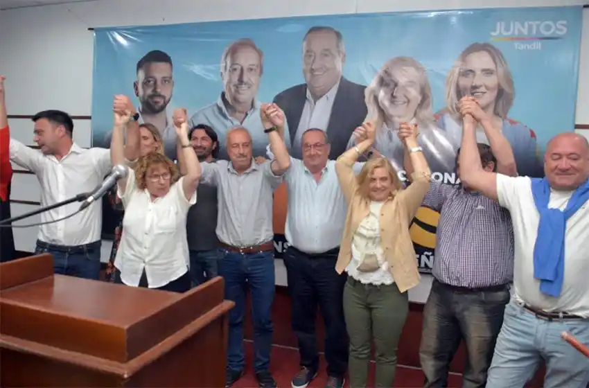 Fuerte respaldo a Juntos en Tandil, con la figura de Lunghi