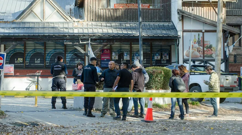 Mató a cuchillazos a un joven de 23 años porque se le coló en la fila del supermercado