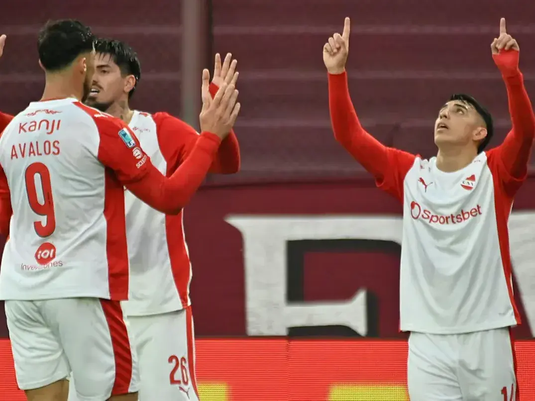 El Rojo venció de visitante 3 a 1 al Granate. Foto:TN
