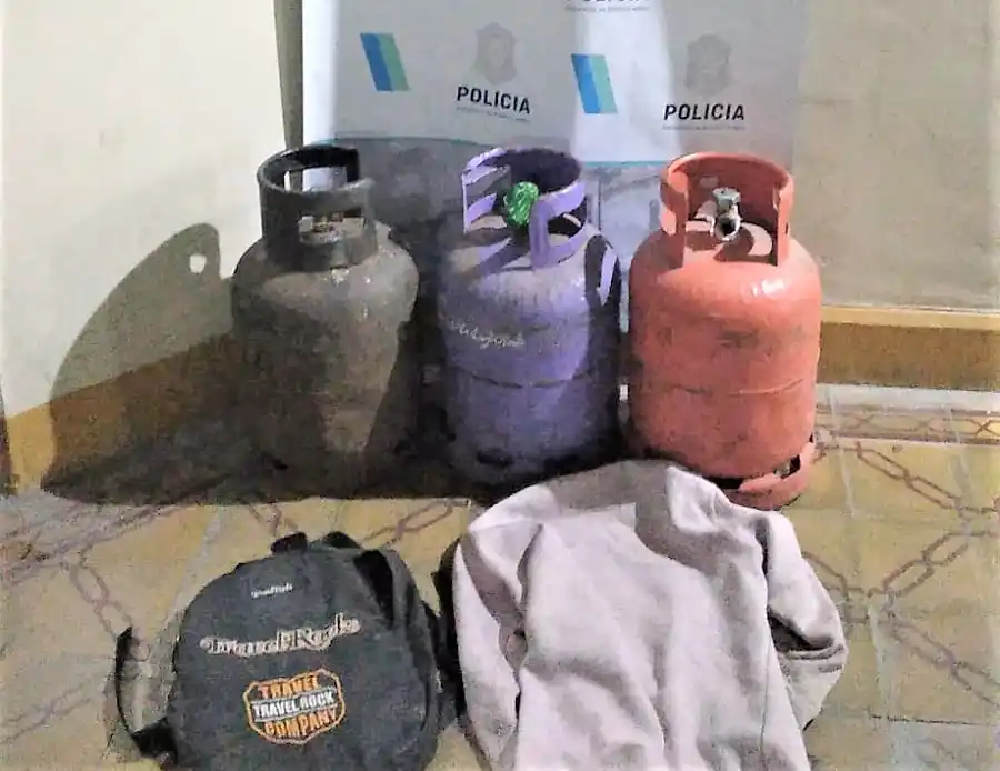 Allanamiento positivo con secuestro de garrafas sustraídas de la escuelita de futbol Luis Ribero