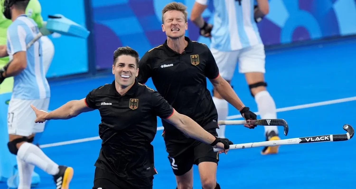 El festejo de Gonzalo Peillat tras el gol que les hizo a Los Leones con la camiseta de Alemania.