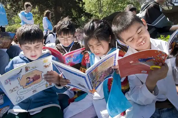 Más de 133 mil chicos ya se inscribieron a la Maratón de Lectura 