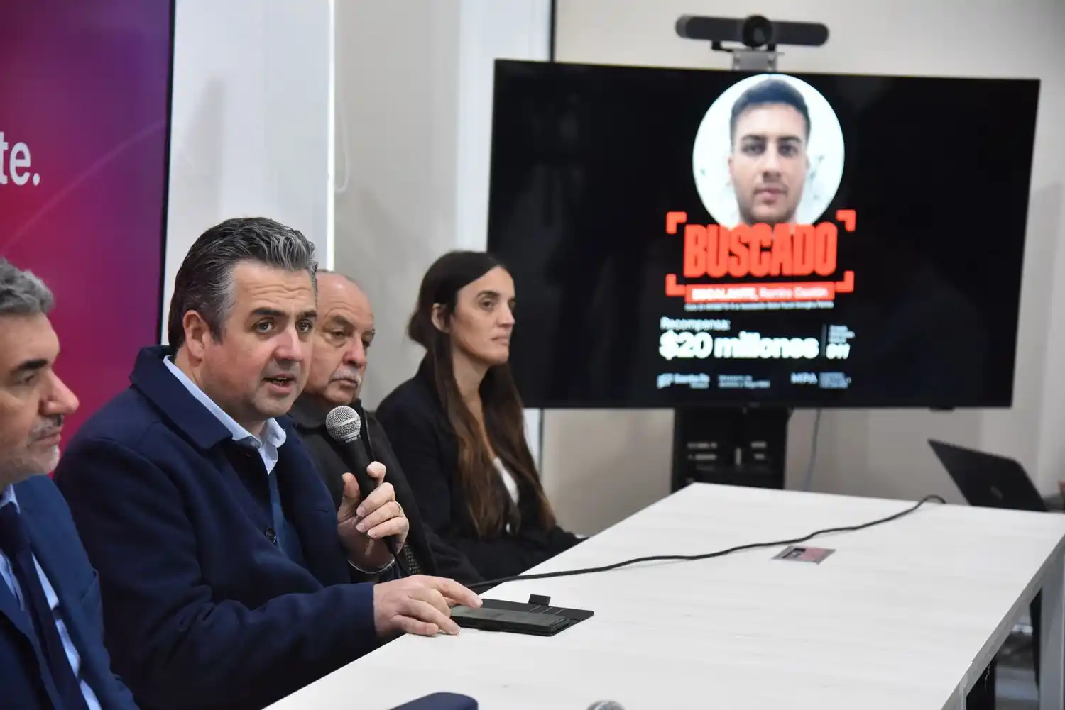 El Ministro de Seguridad en el momento del anuncio.