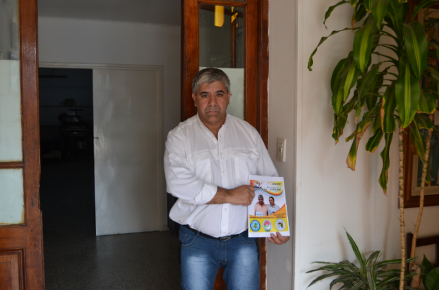 Un sargento gualeyo es candidato a director del Iosper por la Policía