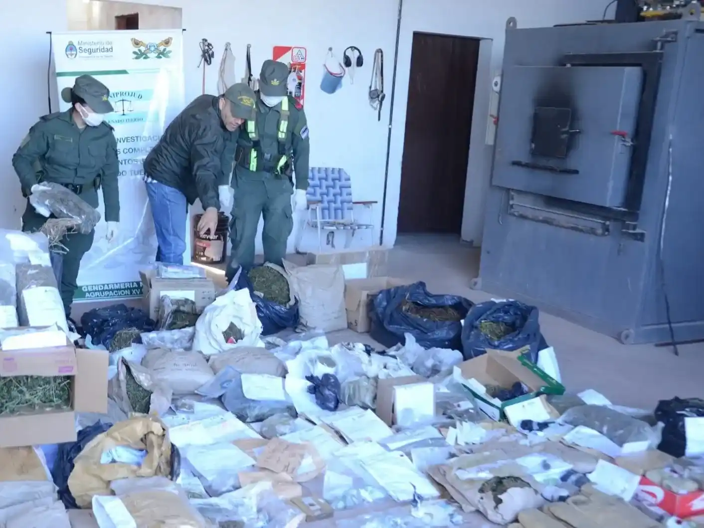 destrucción droga - 2