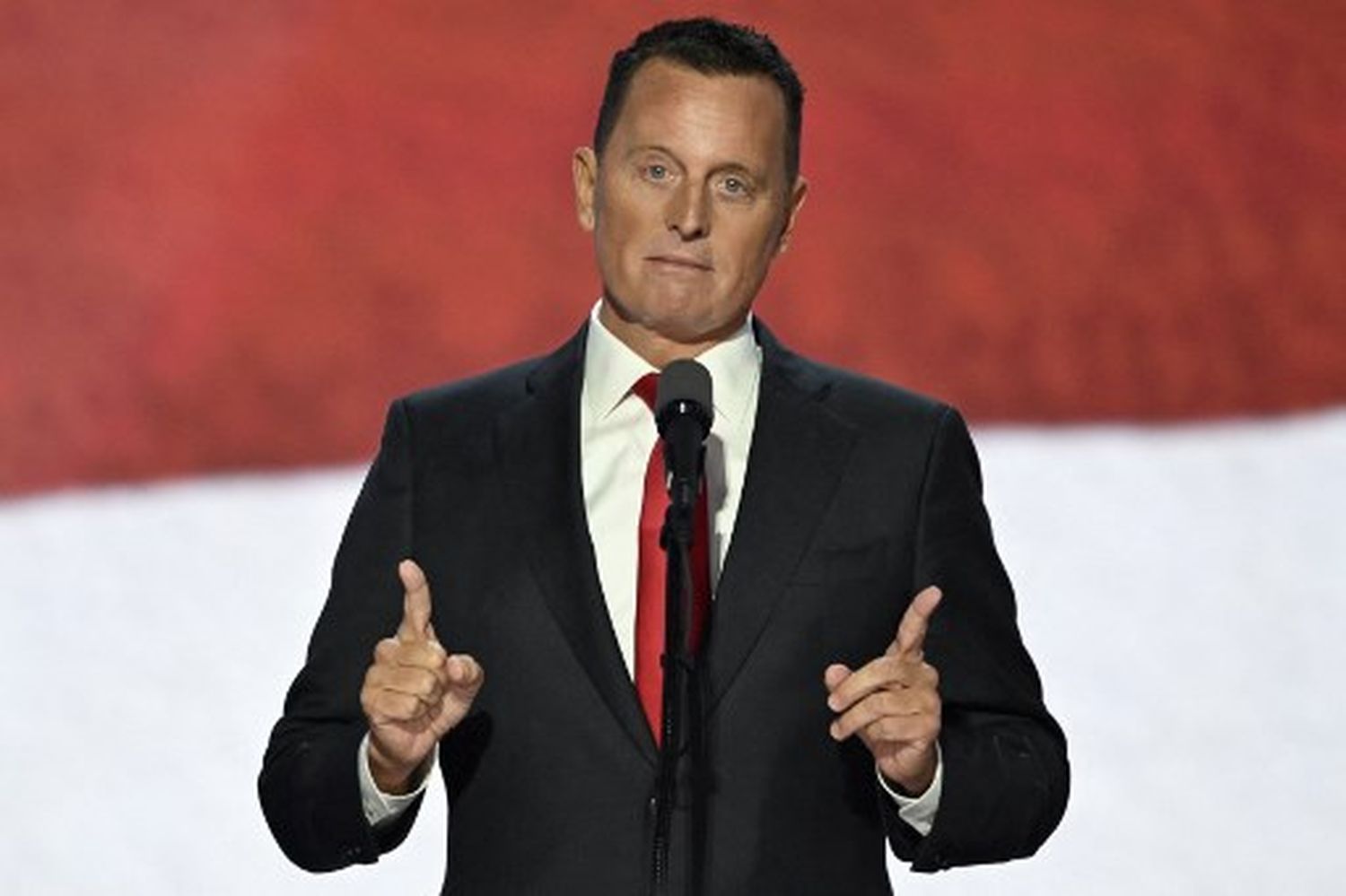 Trump designa a Ric Grenell como enviado presidencial para Misiones Especiales, incluyendo a Venezuela (+Detalles)