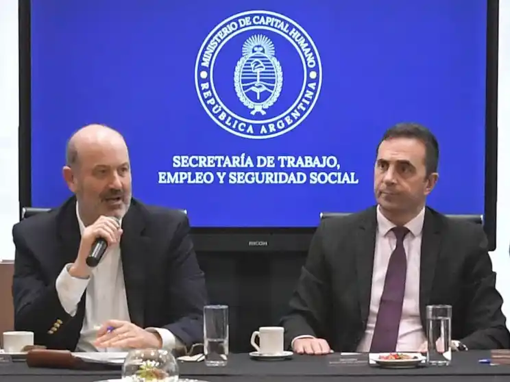 El Consejo de Mayo negocia la reforma laboral “sin acuerdos al 100%” y con posturas en disidencia