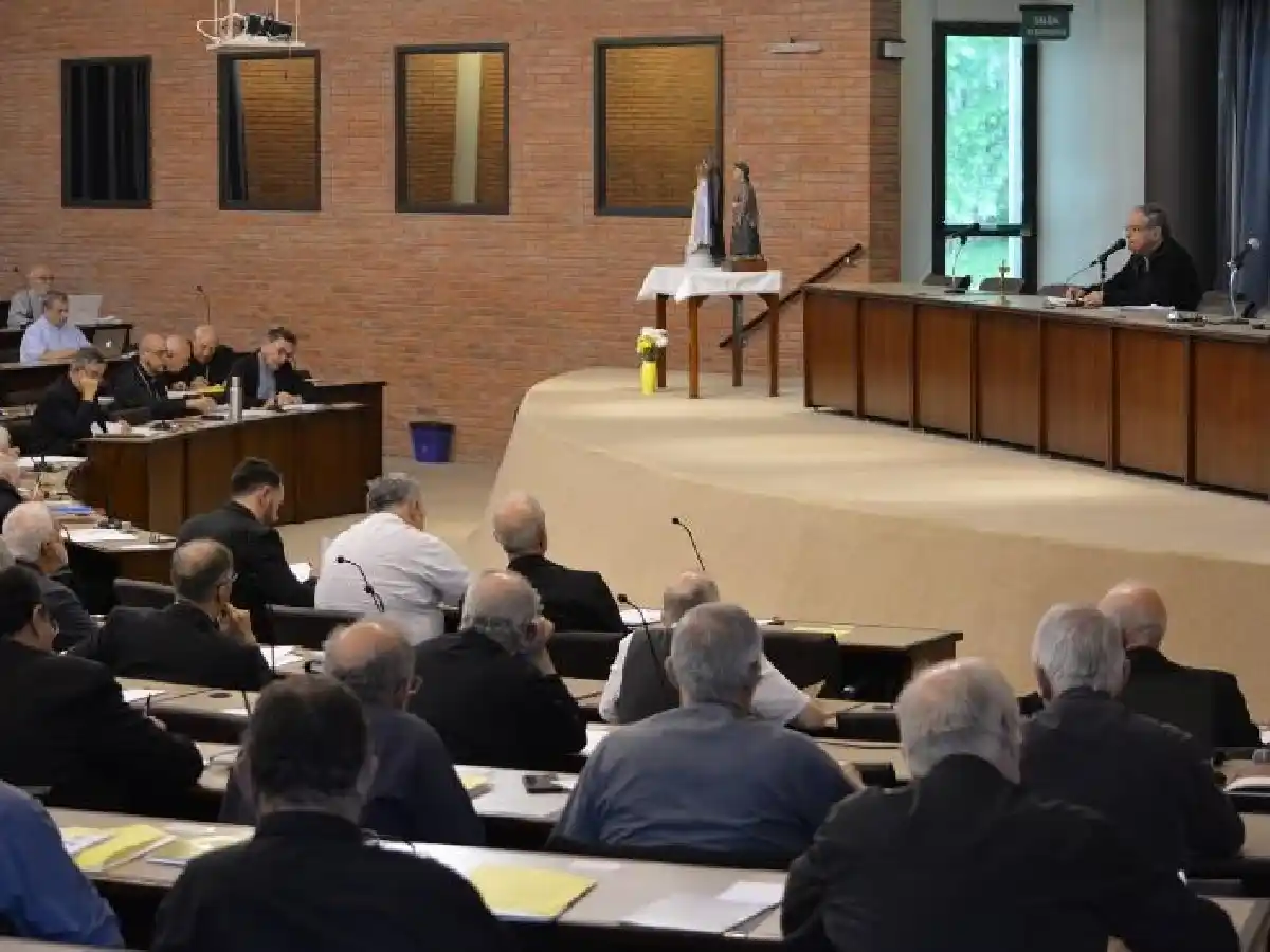 Tras la victoria de Fernández, la Iglesia pidió trabajar contra la "corrupción"
