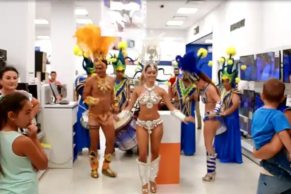 El Carnaval del País ya empezó en Cetrogar 