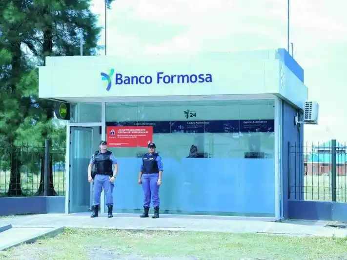 La Policía refuerza la vigilancia en
inmediaciones de bancos y cajeros automáticos