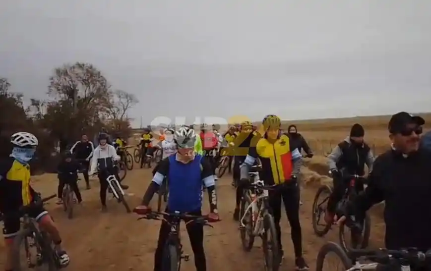 Primera jornada de cicloturismo en el domingo de Rufino