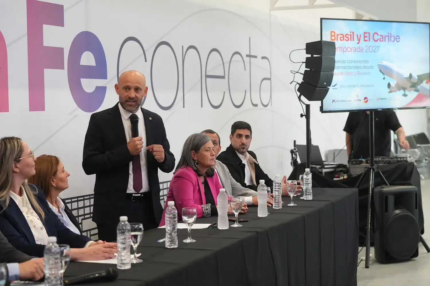 ministro de Desarrollo Productivo, Gustavo Puccini presentó las nuevas rutas - 3
