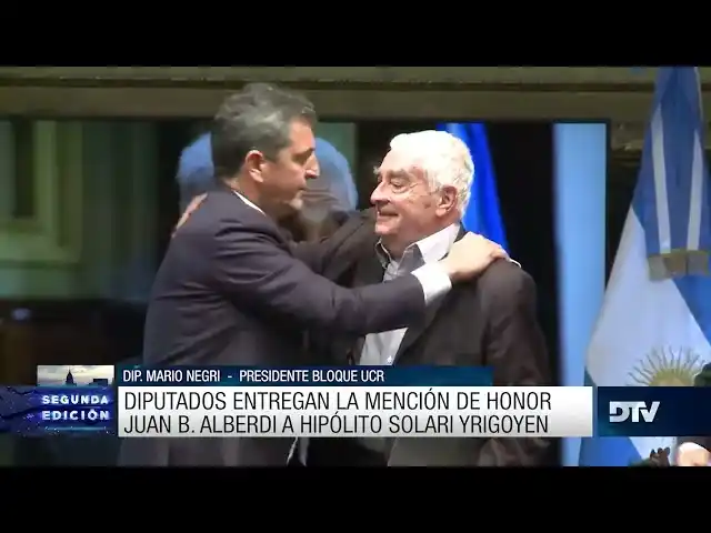 Diputados reconoció a Hipólito Solari Yrigoyen con la mención de honor "Juan B. Alberdi"