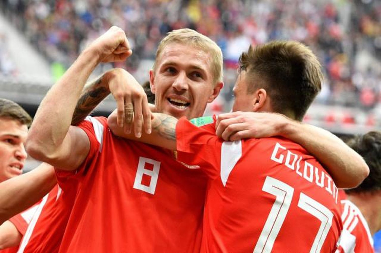 Rusia vapuleó a la floja Arabia Saudita en el partido inaugural