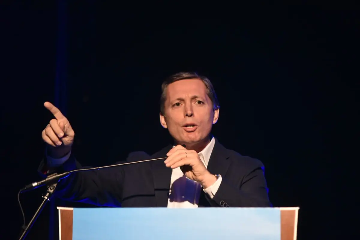 Gray: "La audiencia del Gobierno es una parodia para justificar el aumento desmedido de tarifas"