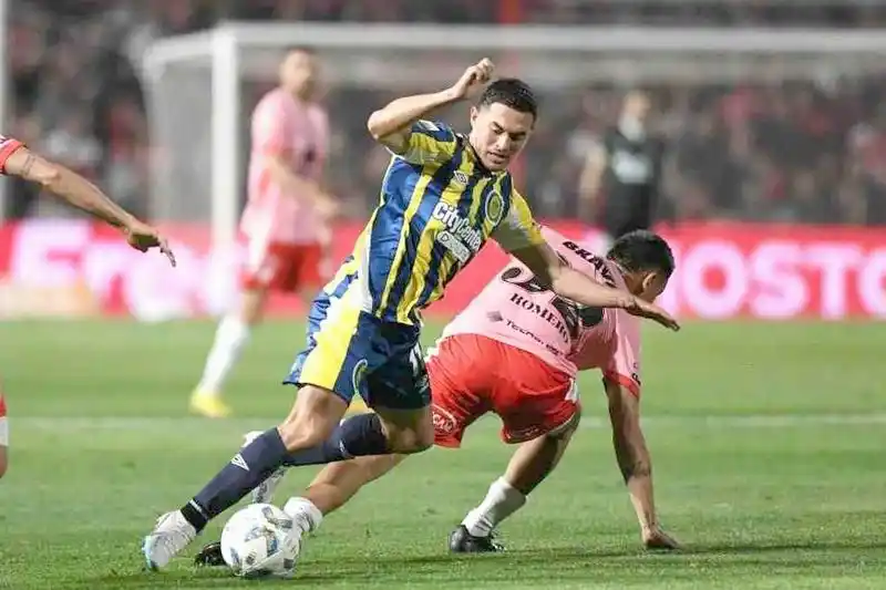 Lovera fue titular en Central
en el empate ante Instituto