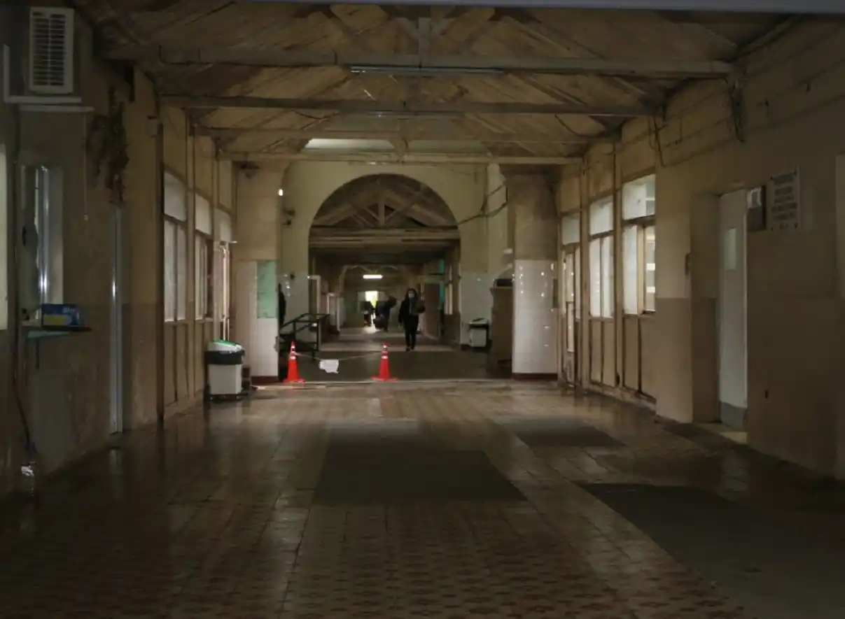 Reportaron otro fallecimiento en el Hospital Centenario