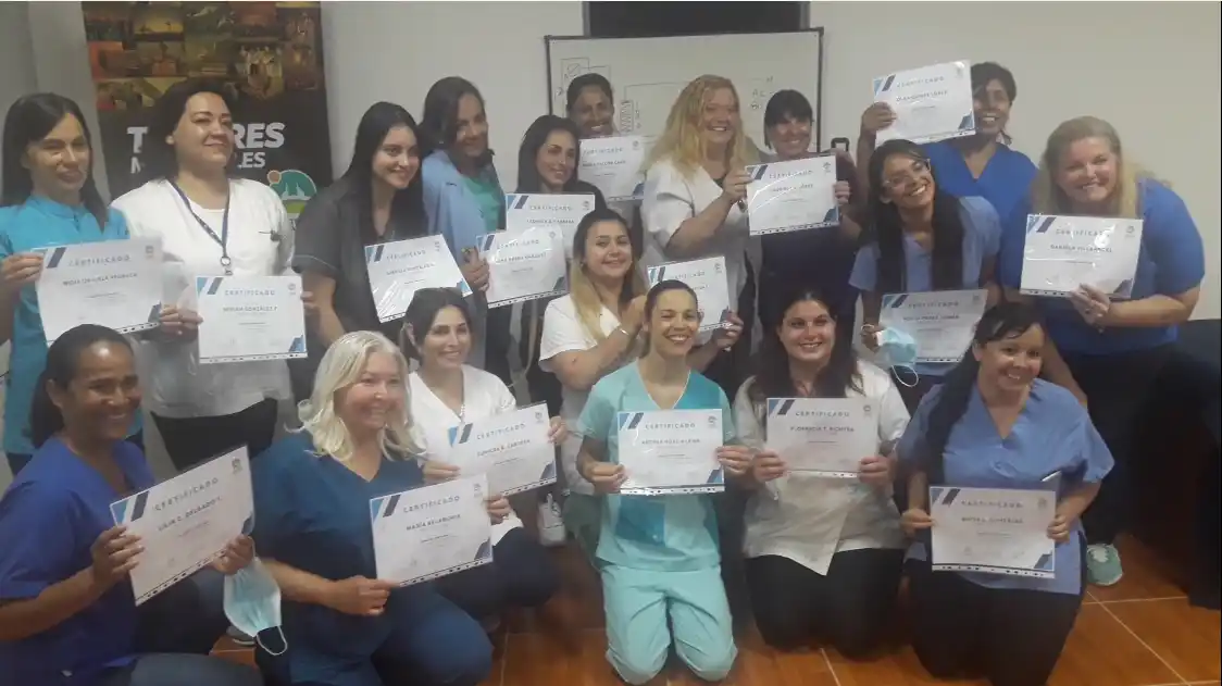 Egresaron nuevas cuidadoras domiciliarias