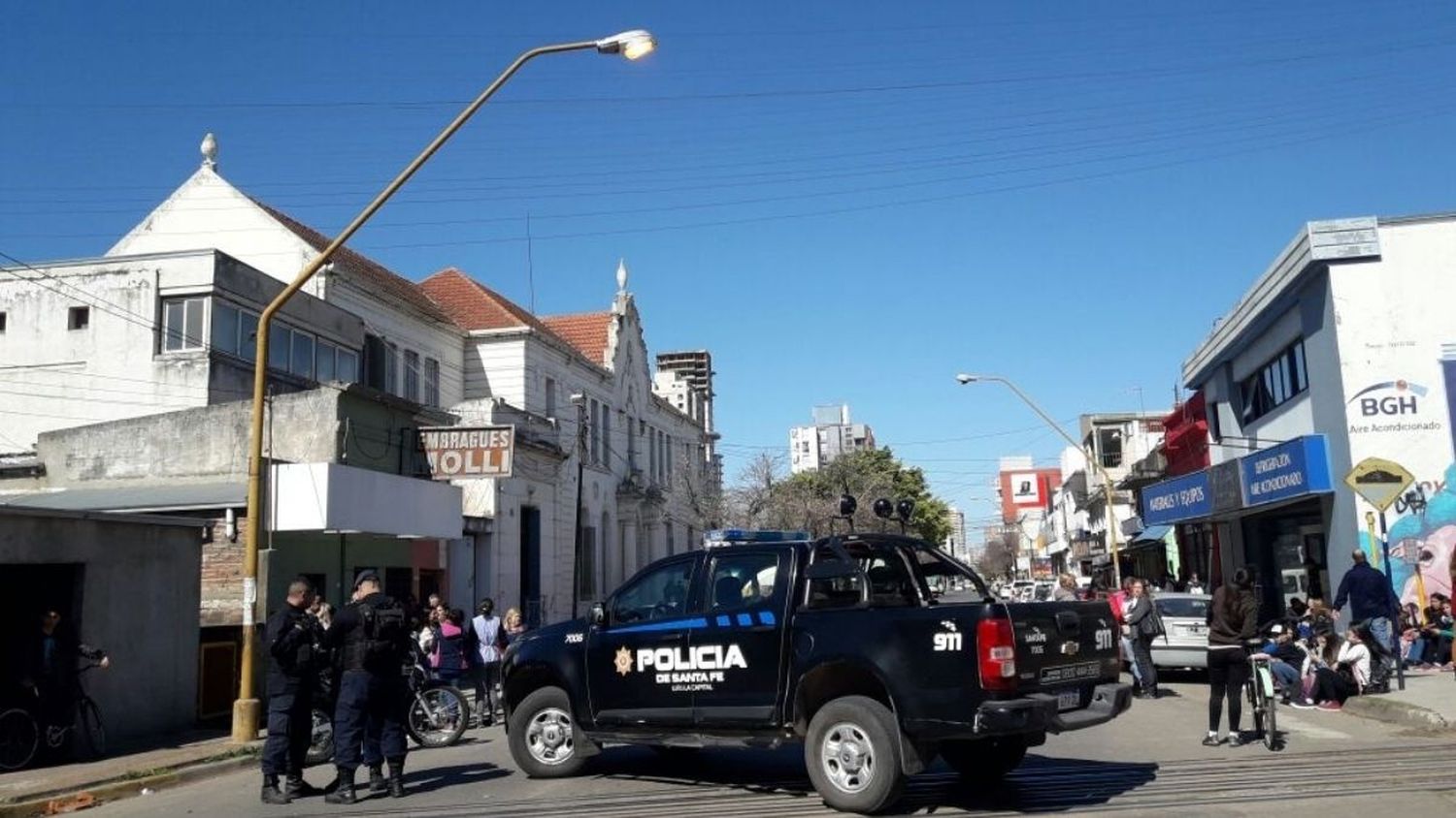 Por falsa amenaza de bomba evacuaron la escuela Almirante Brown