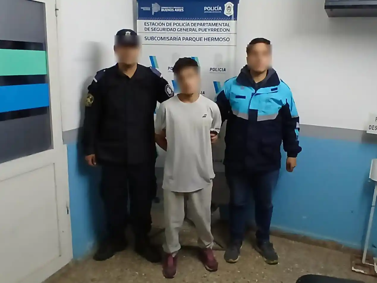 La colisión se dio en calle Catriel y San Cayetano.