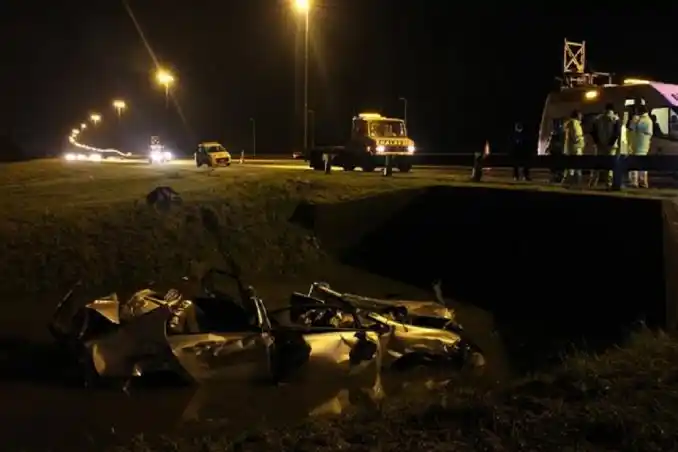 Accidente fatal en Autopista Buenos Aires - La Plata: 1 muerto y 3 heridos