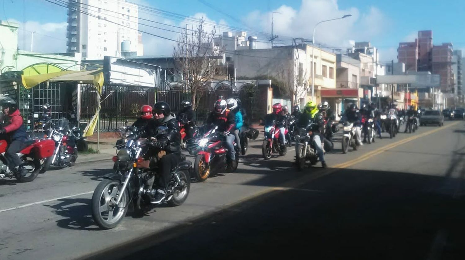 Motosierras Tandil organiza nuevamente la campaña para el dia del niño