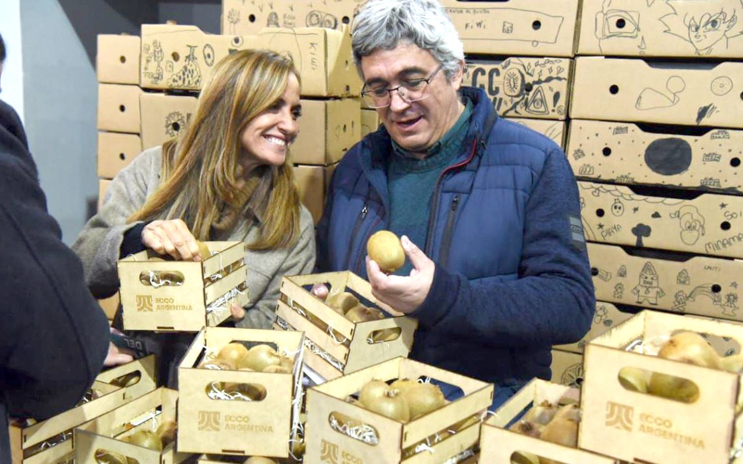 Visita. El Ministro de Desarrollo Agrario en la Fiesta del Kiwi en Miramar