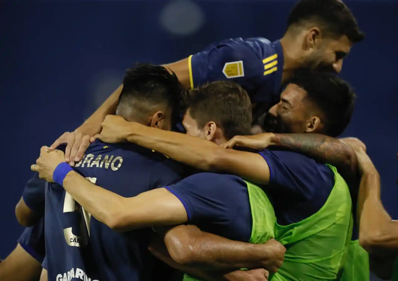 Boca goleó 7-1 a Vélez por la Copa de La Liga