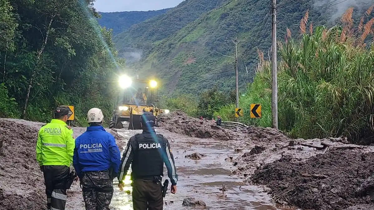 Las LLUVIAS se ensañan con ECUADOR: van 18 muertos y más de 90.000 afectados