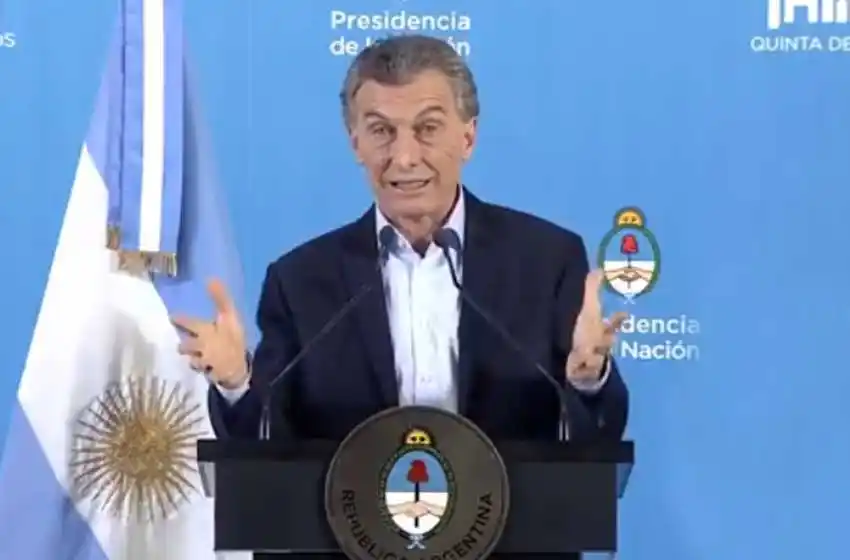 Macri viaja a Villa La Angostura para pasar las fiestas de fin de año