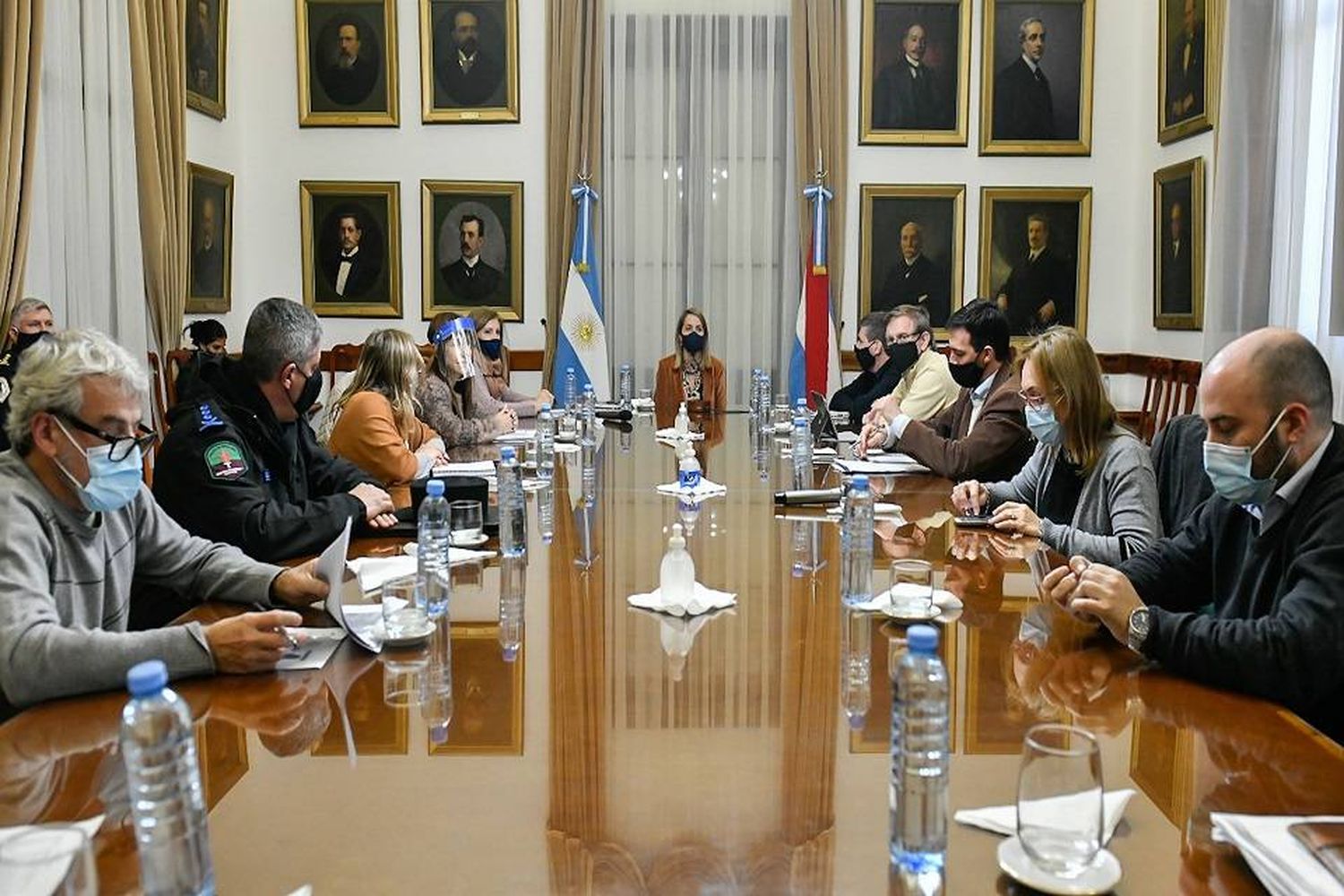 El gabinete entrerriano y el COES analizaron la situación sanitaria de Entre Ríos 
