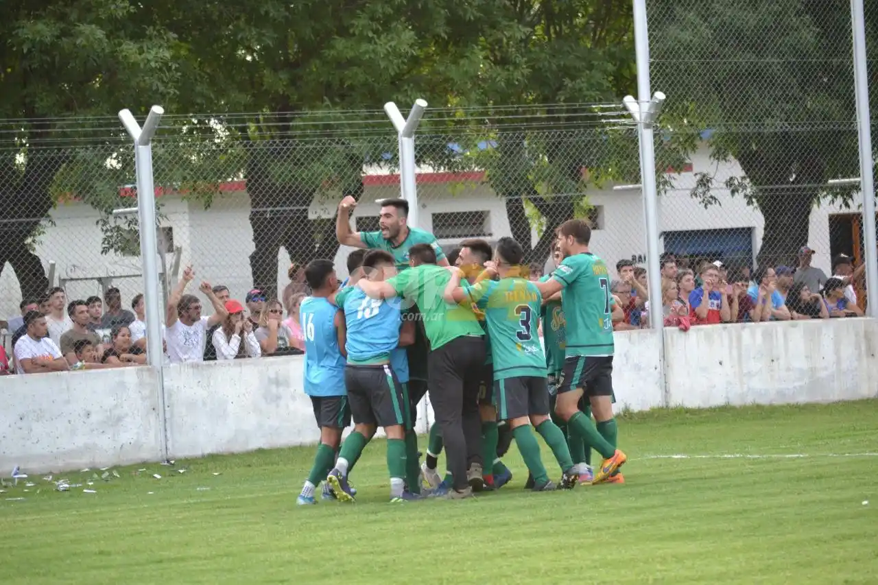 Juventud Unida golpeó primero en la final ante General Belgrano