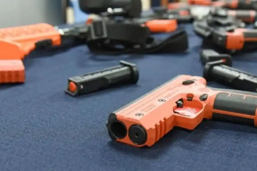 La entrega de las armas se realizará en los próximos días