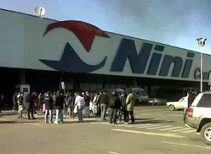 La Plata: Reabrieron Nini, el supermercado donde encontraron ratas en las góndolas