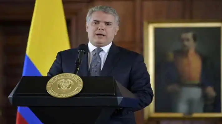 PARA REACTIVAR ECONOMÍA: presidente de Colombia viaja a puerto de Buenaventura en medio de bloqueos