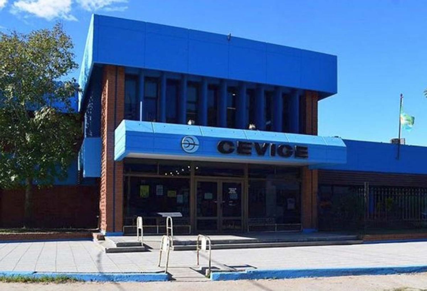 Una deuda millonaria de la cooperativa eléctrica de Villa Gesell pone en riesgo el servicio