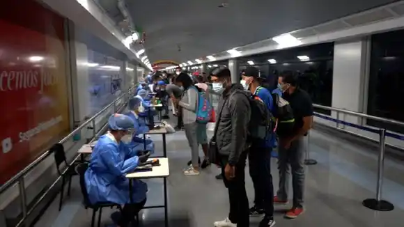 RETORNAN A VENEZUELA 62 migrantes procedentes de Panamá