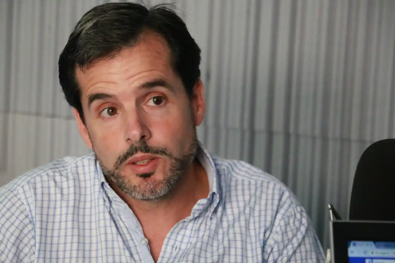  "Lo compramos a $700 porque lo necesitábamos, pero vamos a investigar si hubo abusos"