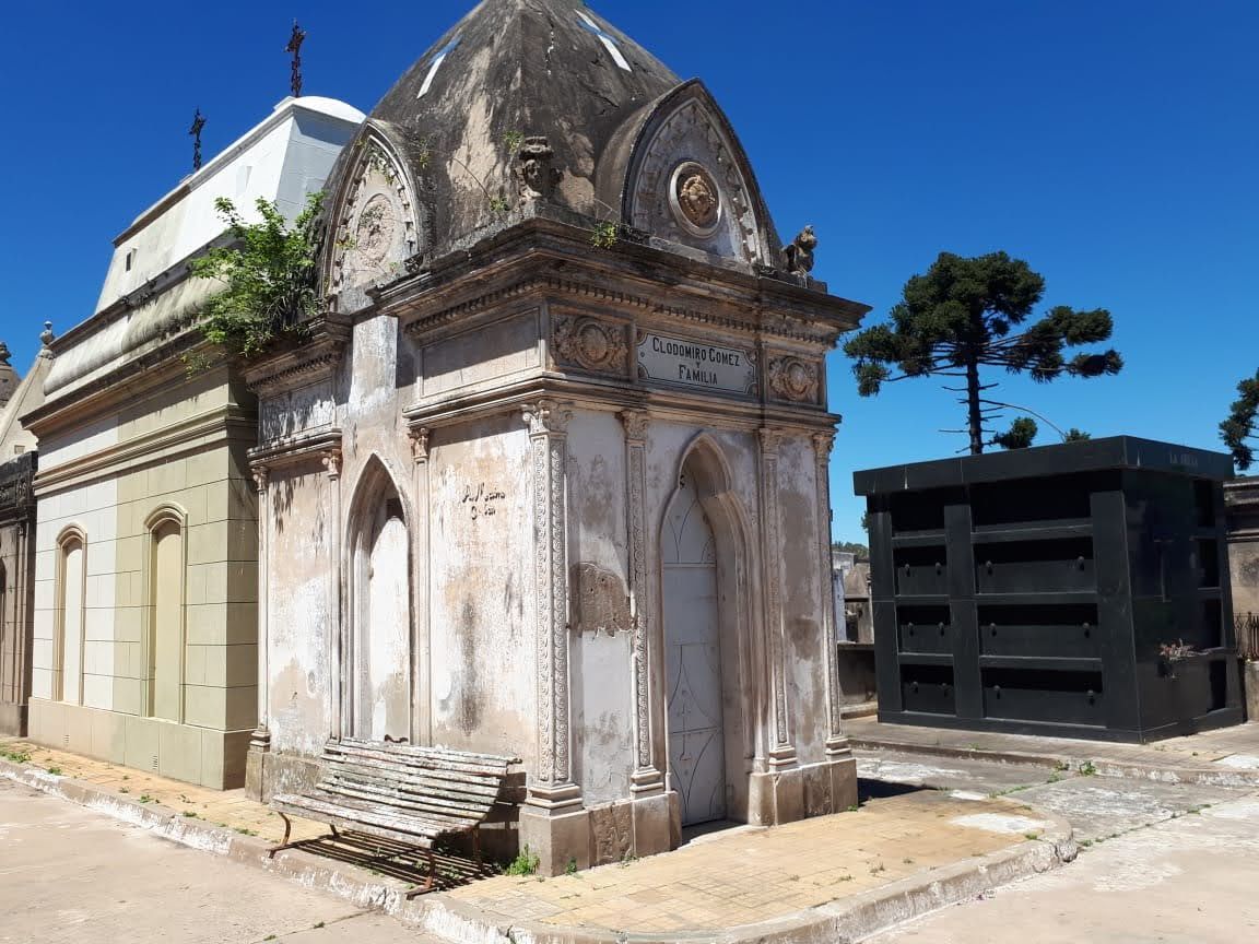 #Anuario2020 Octubre: escándalo en el cementerio