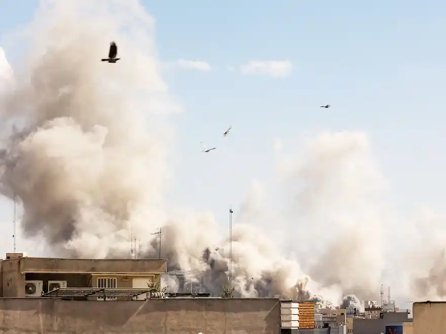 Estados Unidos e Israel atacaron un reactor de agua pesada y una planta de procesamiento de uranio en Irán