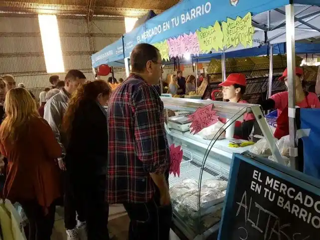 Llega “El Mercado en tu Barrio” a la ex Estación Mitre