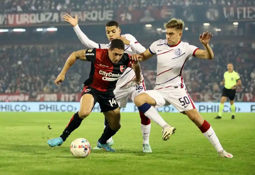 San Lorenzo igualó con Newell’s en el inicio de la fecha