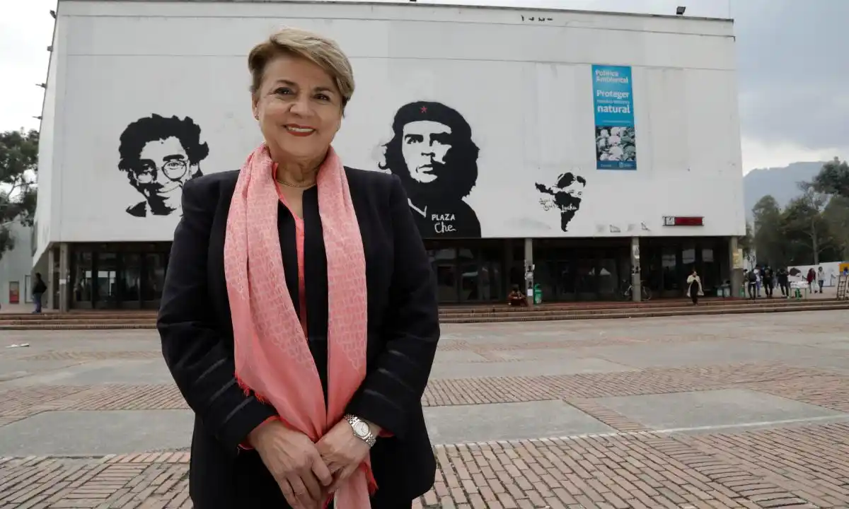 «Guerra no se soluciona con guerra» contraataca la rectora de la Universidad Nacional